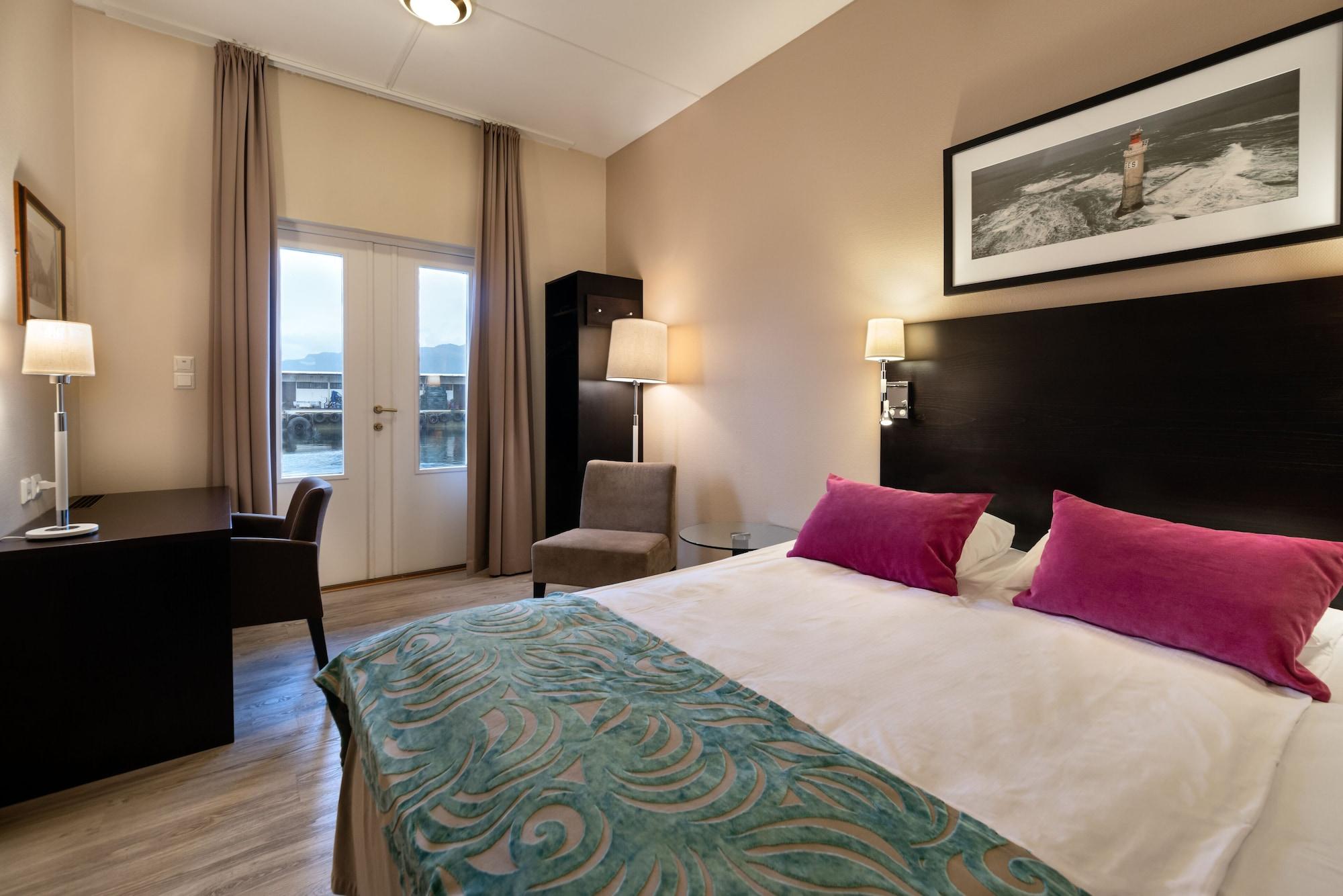 Quality Hotel Флоро Экстерьер фото