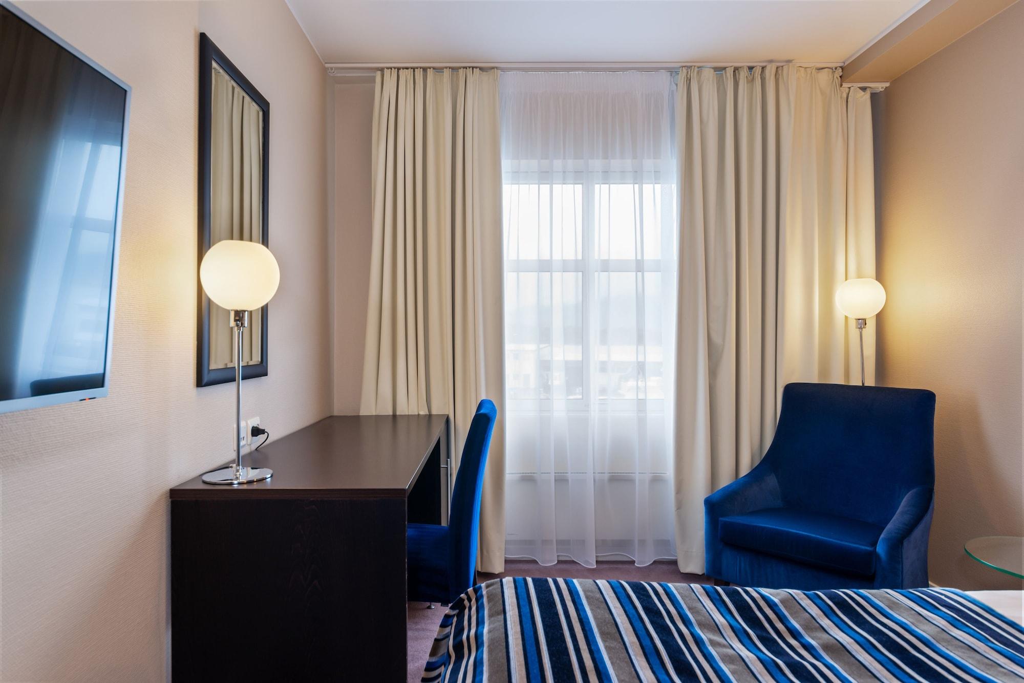 Quality Hotel Флоро Экстерьер фото