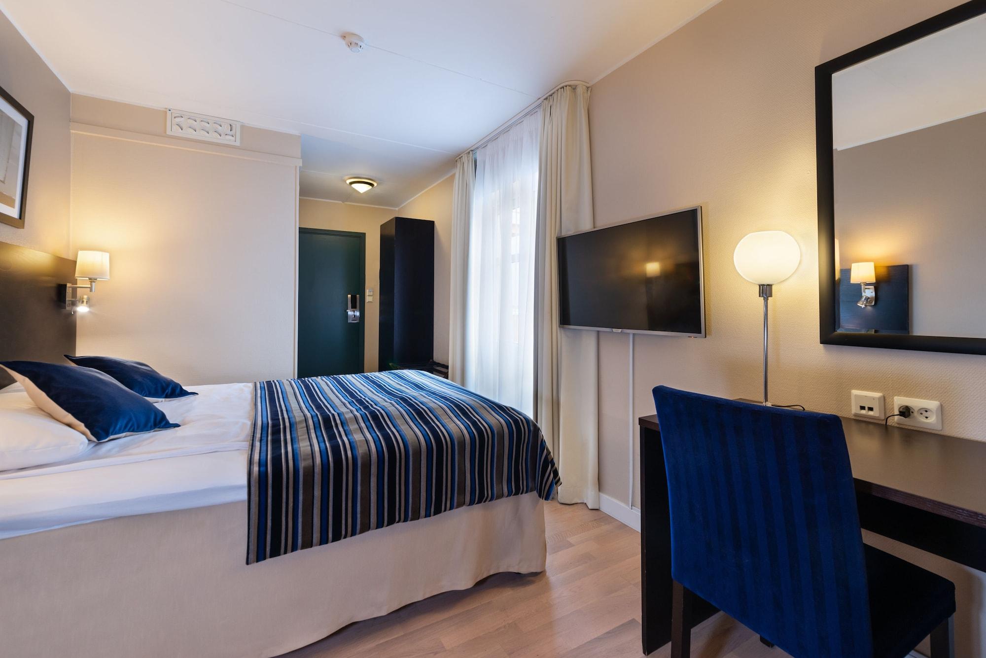 Quality Hotel Флоро Экстерьер фото