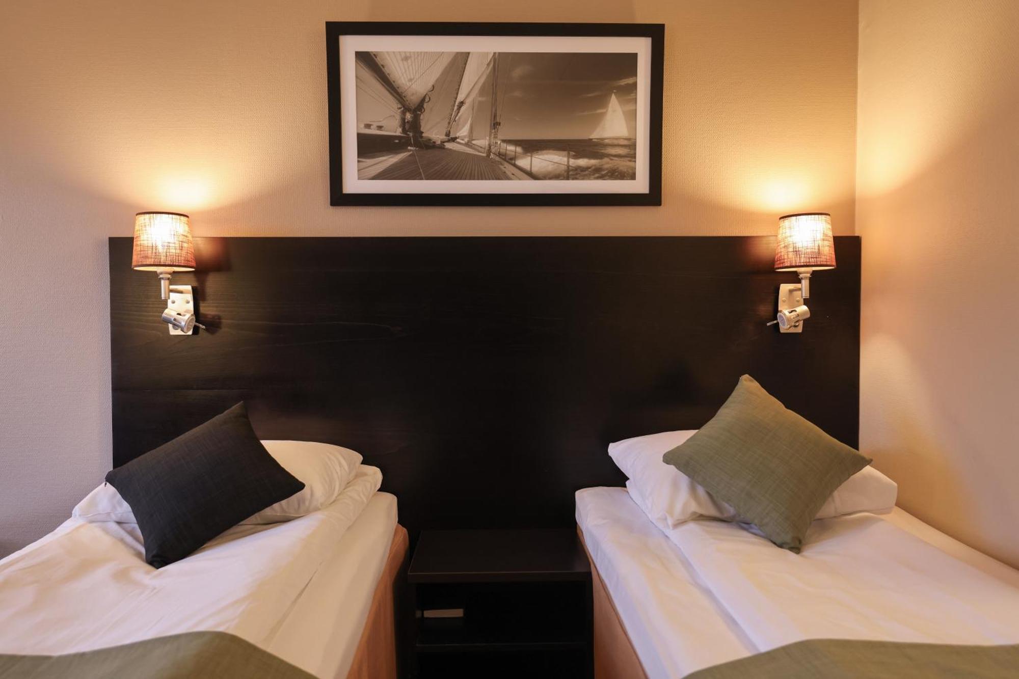 Quality Hotel Флоро Экстерьер фото